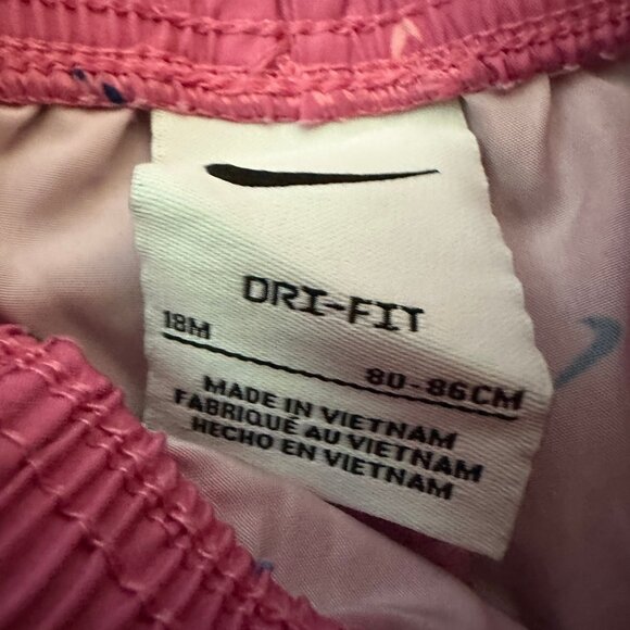 Nike Girls 2 Pack - Pink Shorts & Black Skirt Combo - Picture 4 of 4